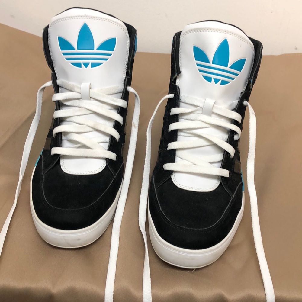 Men’s Adidas high Top Sneakers